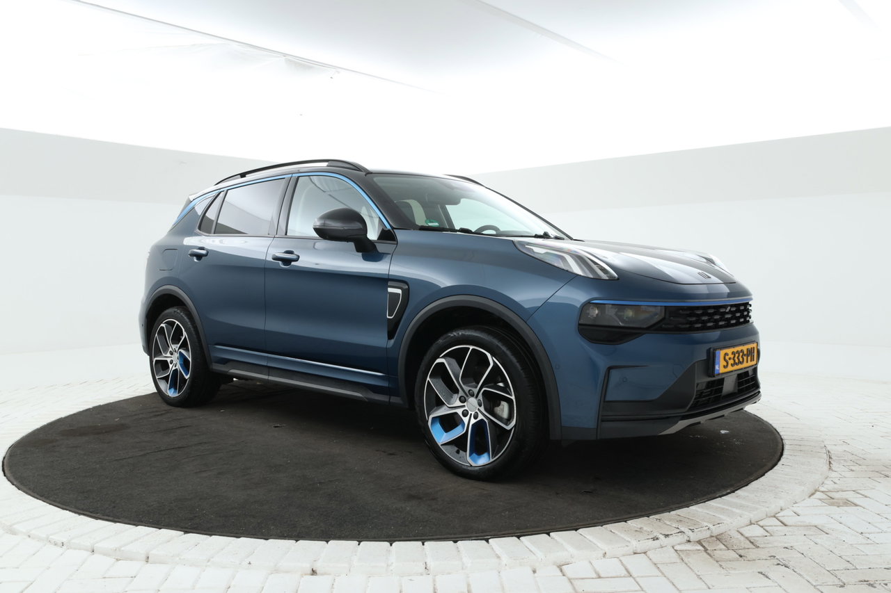 Lynk & Co 01