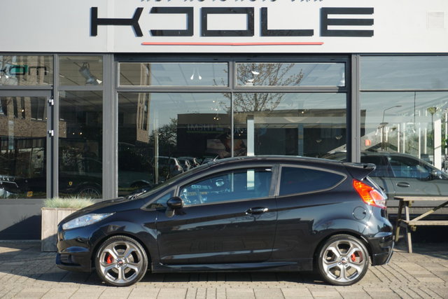 Ford Fiesta - 1.6 ST2