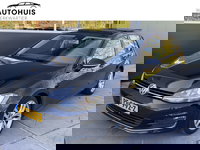 Volkswagen Golf - 1.4 TSI 140pk DSG ACT Highline Leer Panoramadak Xenon Stoelverwarming Navigatie Adaptive Cruisecontrol