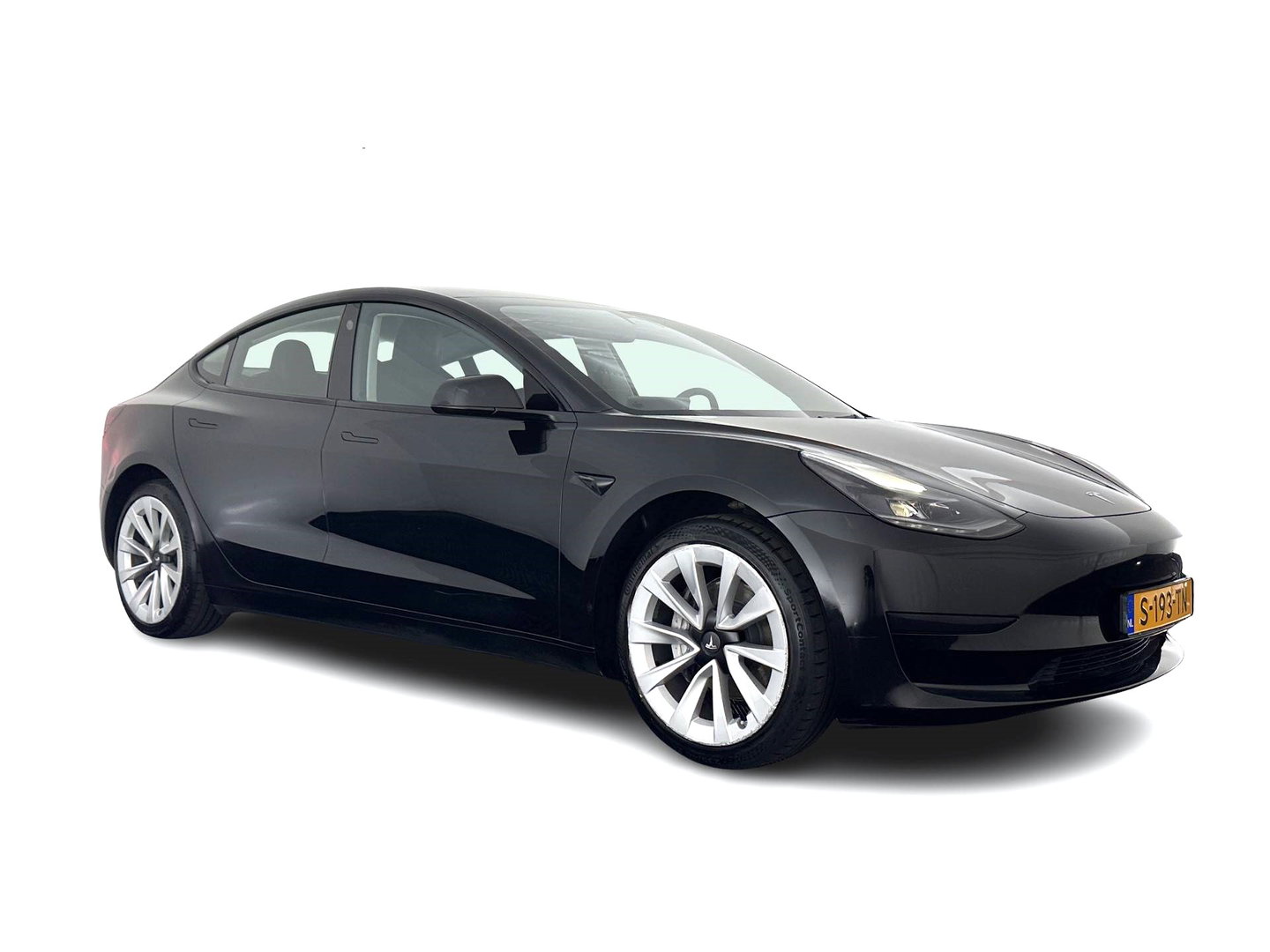 Tesla Model 3 Standard RWD Plus 60 kWh [ 3-Fase ] {SOH-87%} (INCL-BTW) Aut. *PANO | AUTOPILOT | LEATHER | KEYLESS | FULL-LED | MEMORY-PACK | TOPVIEW | DAB | CARPLAY | DIGI-COCKPIT | LANE-ASSIST | COMFORTSEATS | 19"ALU*