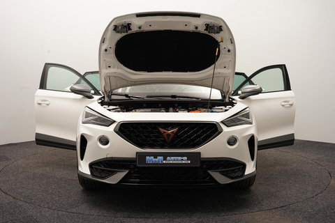 CUPRA Formentor 1.4 e-Hybrid VZ Performance|PANO|KUIPSTOEL|LUXE!