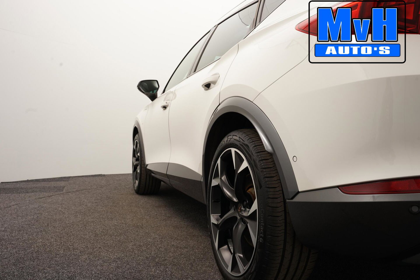 CUPRA Formentor 1.4 e-Hybrid VZ Performance|PANO|KUIPSTOEL|LUXE!