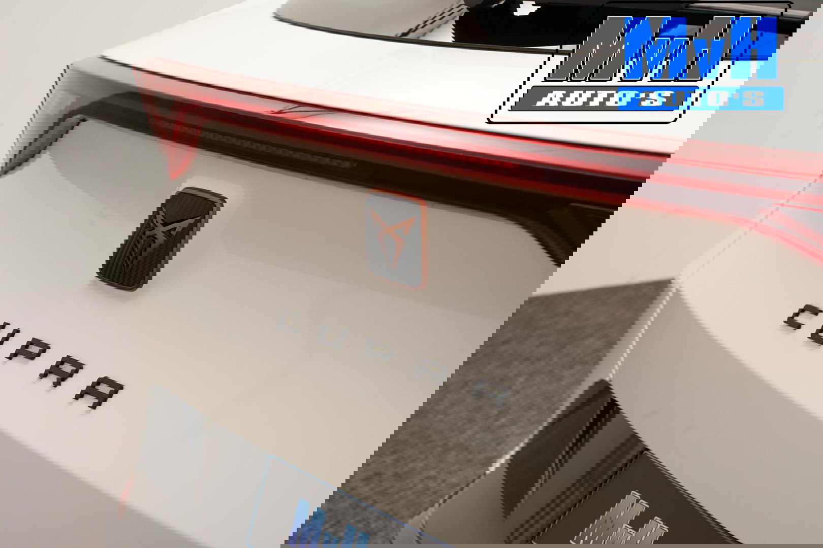 CUPRA Formentor 1.4 e-Hybrid VZ Performance|PANO|KUIPSTOEL|LUXE!