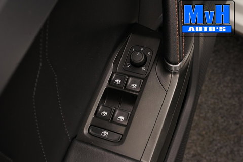 CUPRA Formentor 1.4 e-Hybrid VZ Performance|PANO|KUIPSTOEL|LUXE!