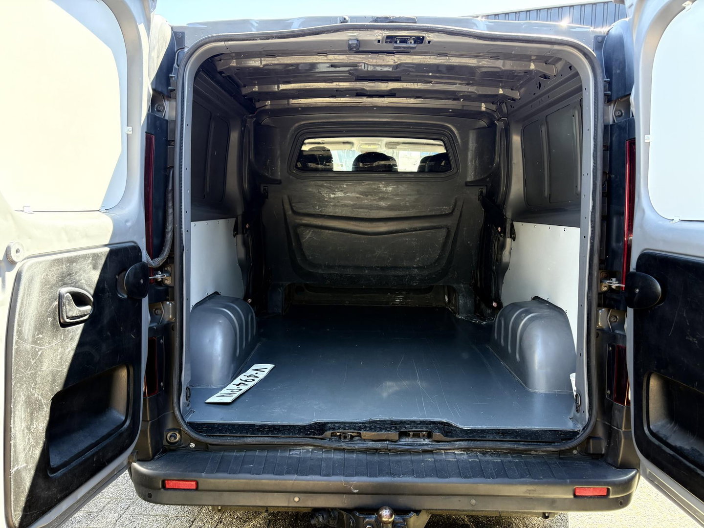 Opel Vivaro 1.6 CDTI 120pk L2H1 DC Edition | Marge | Navigatie | Trekhaak | STEPS | LMV | SPOILER