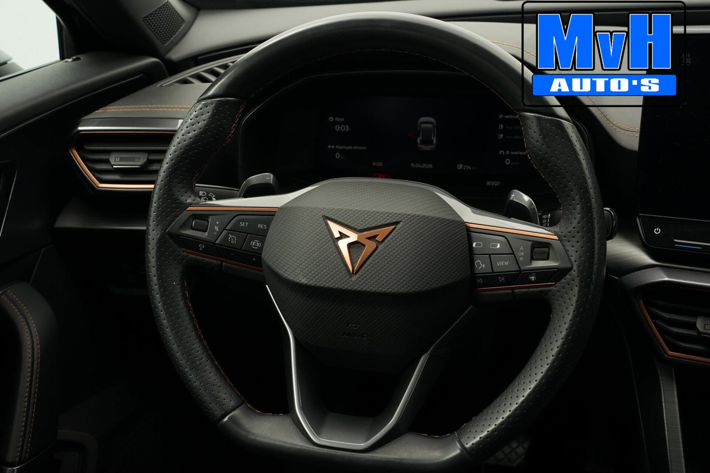 CUPRA Formentor 1.4 e-Hybrid|PANO|STUUR.VERW|CAMERA|ACC|LED