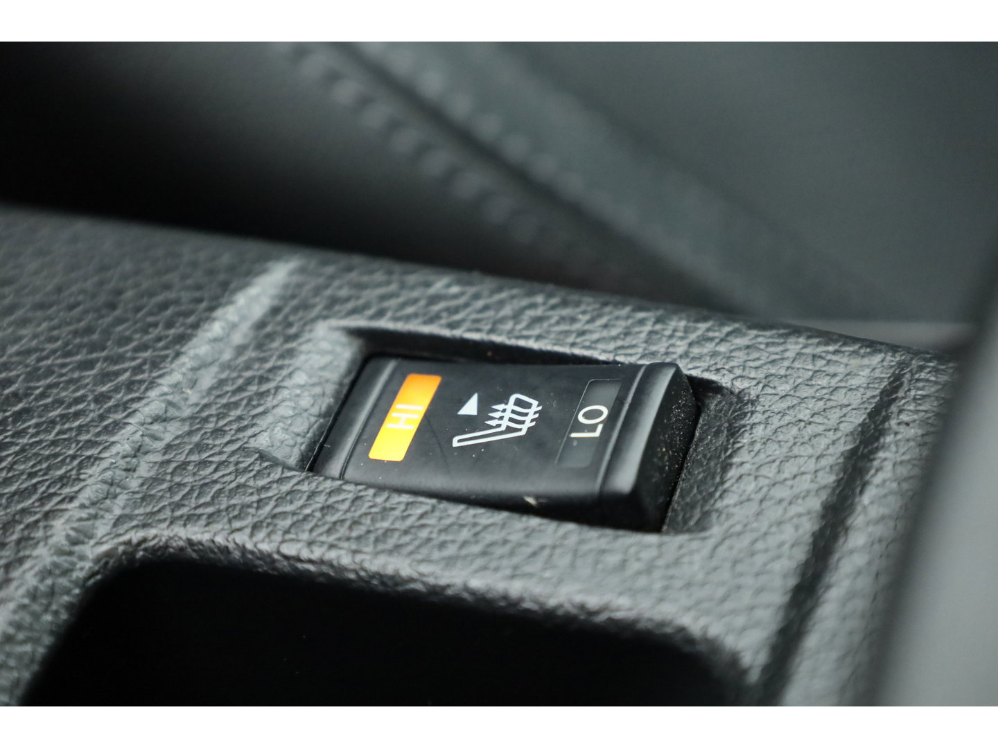 Nissan QASHQAI 1.2 Tekna | Cruise | 360cam | Dodehoek. | Pano | Trekhaak | Stoelverw. | Achteruitrijcamera