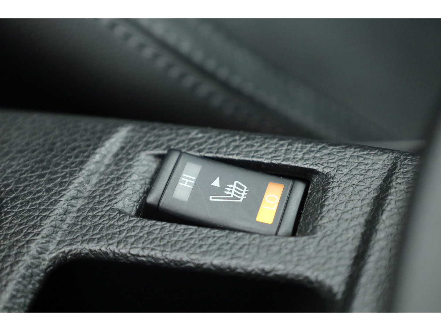 Nissan QASHQAI 1.2 Tekna | Cruise | 360cam | Dodehoek. | Pano | Trekhaak | Stoelverw. | Achteruitrijcamera