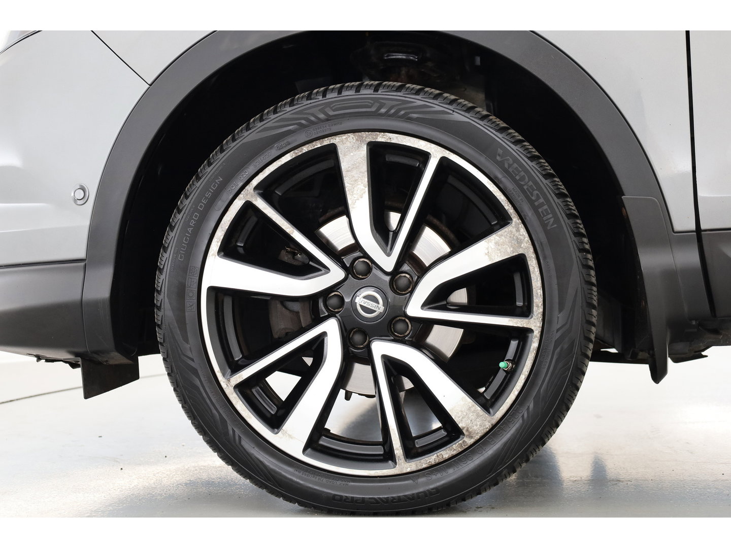 Nissan QASHQAI 1.2 Tekna | Cruise | 360cam | Dodehoek. | Pano | Trekhaak | Stoelverw. | Achteruitrijcamera