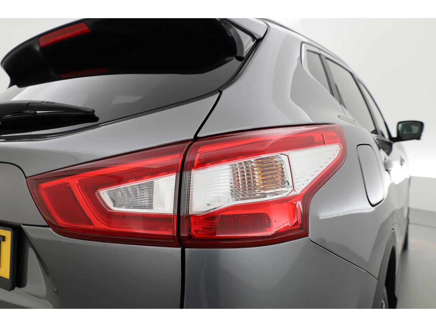 Nissan QASHQAI 1.2 Tekna | Cruise | 360cam | Dodehoek. | Pano | Trekhaak | Stoelverw. | Achteruitrijcamera