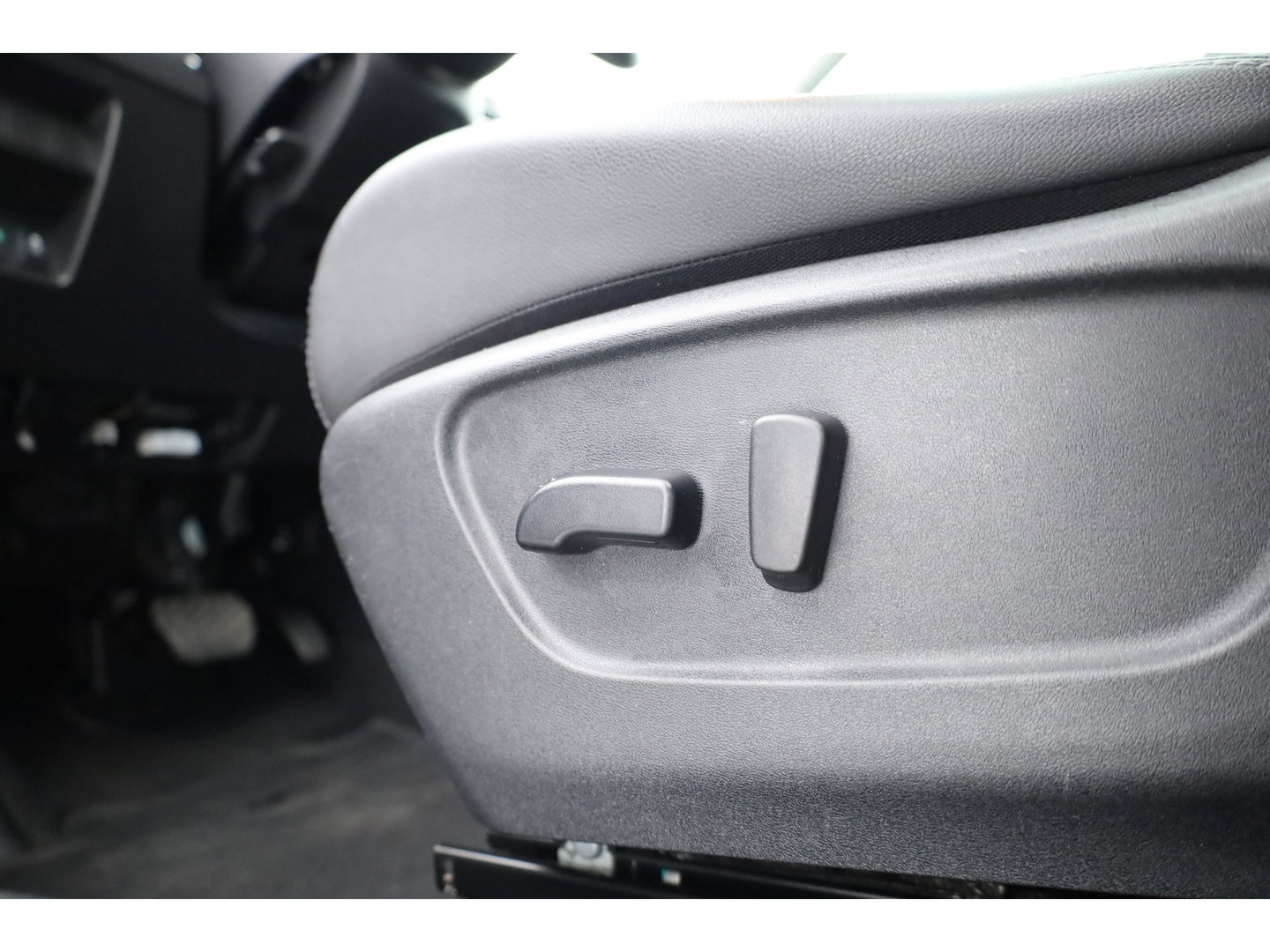 Nissan QASHQAI 1.2 Tekna | Cruise | 360cam | Dodehoek. | Pano | Trekhaak | Stoelverw. | Achteruitrijcamera