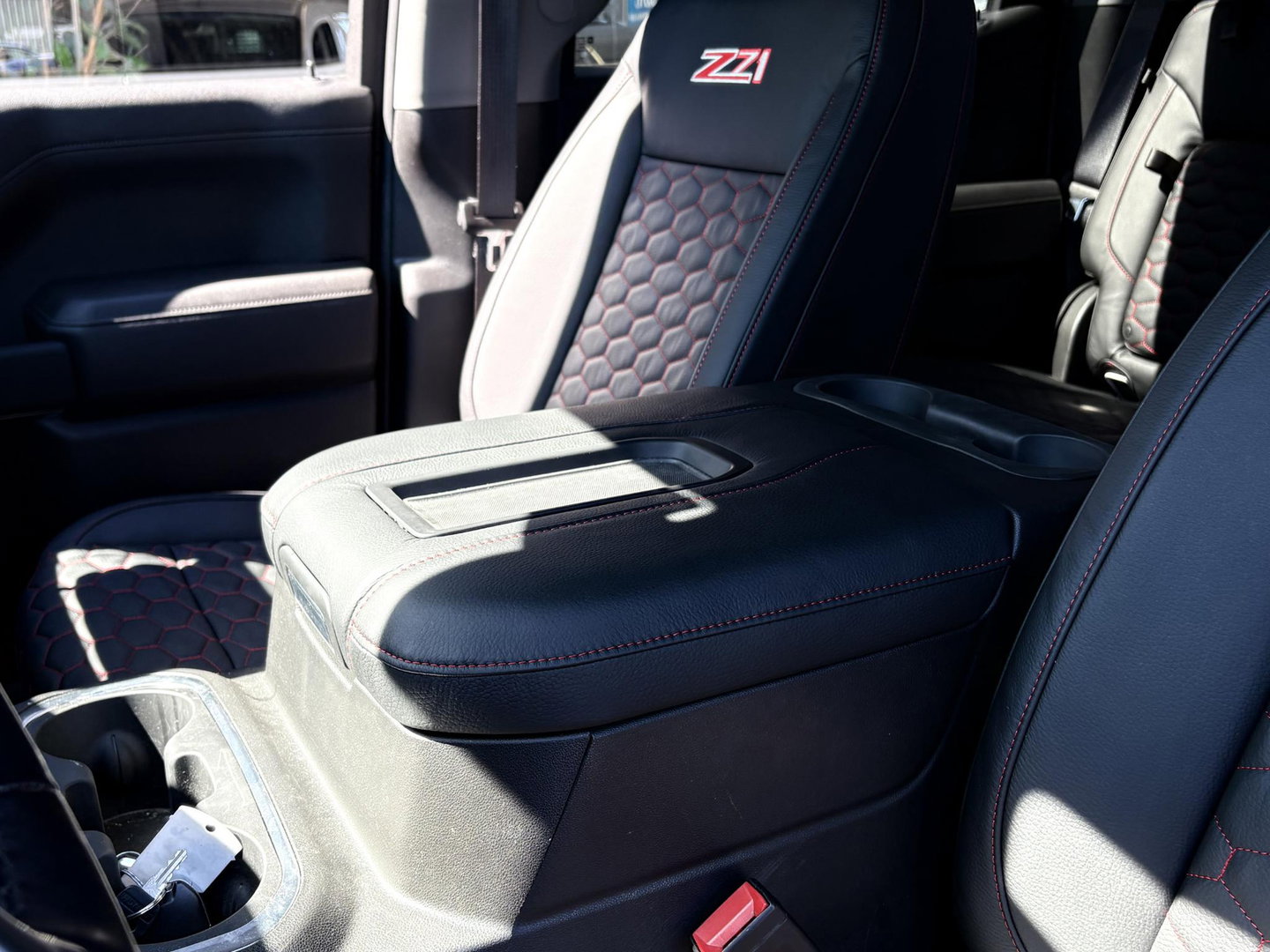 Chevrolet Silverado Z71 1500 RST V8 | 200L LPG |  360PK | CUSTOM LEDER | LED | CRUISE | LUXE UITVOERING | STOELVERWARMING | STUURVERWARMING