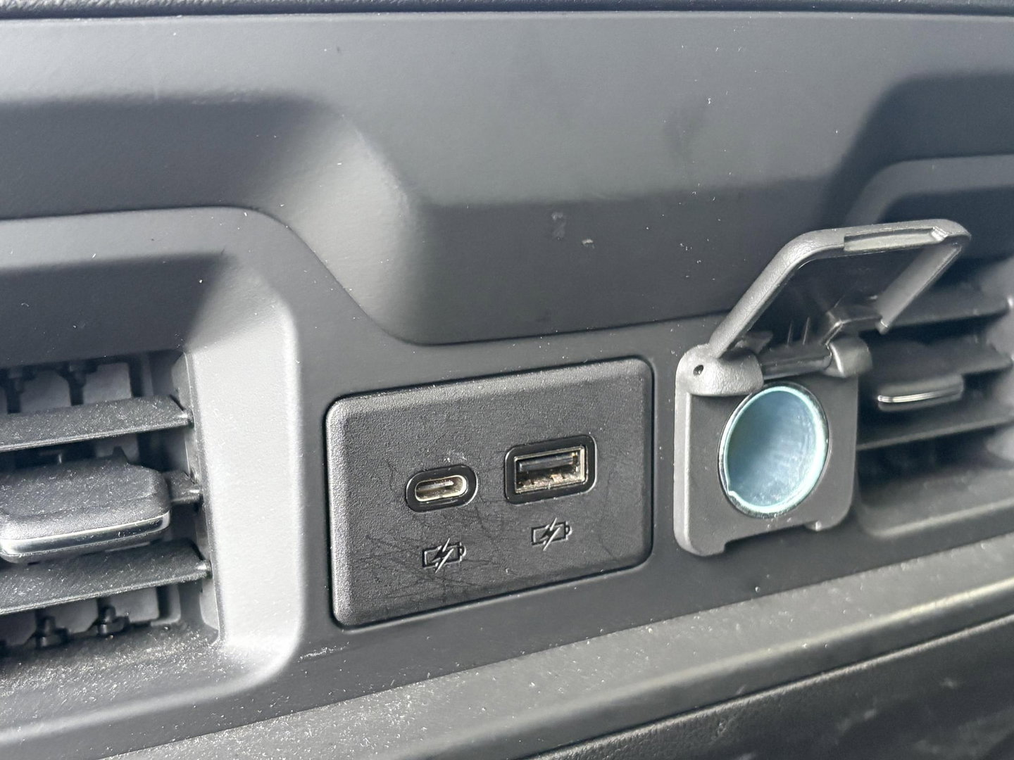 Chevrolet Silverado Z71 1500 RST V8 | 200L LPG |  360PK | CUSTOM LEDER | LED | CRUISE | LUXE UITVOERING | STOELVERWARMING | STUURVERWARMING