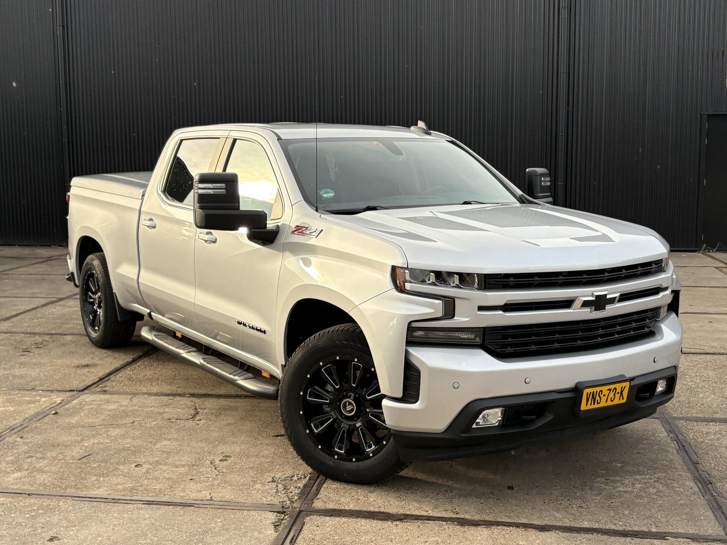 Chevrolet Silverado Z71 1500 RST V8 | 200L LPG |  360PK | CUSTOM LEDER | LED | CRUISE | LUXE UITVOERING | STOELVERWARMING | STUURVERWARMING
