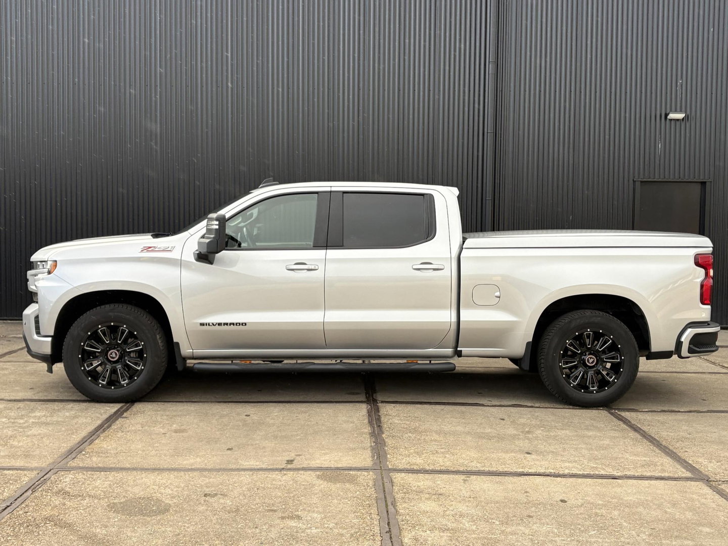 Chevrolet Silverado Z71 1500 RST V8 | 200L LPG |  360PK | CUSTOM LEDER | LED | CRUISE | LUXE UITVOERING | STOELVERWARMING | STUURVERWARMING