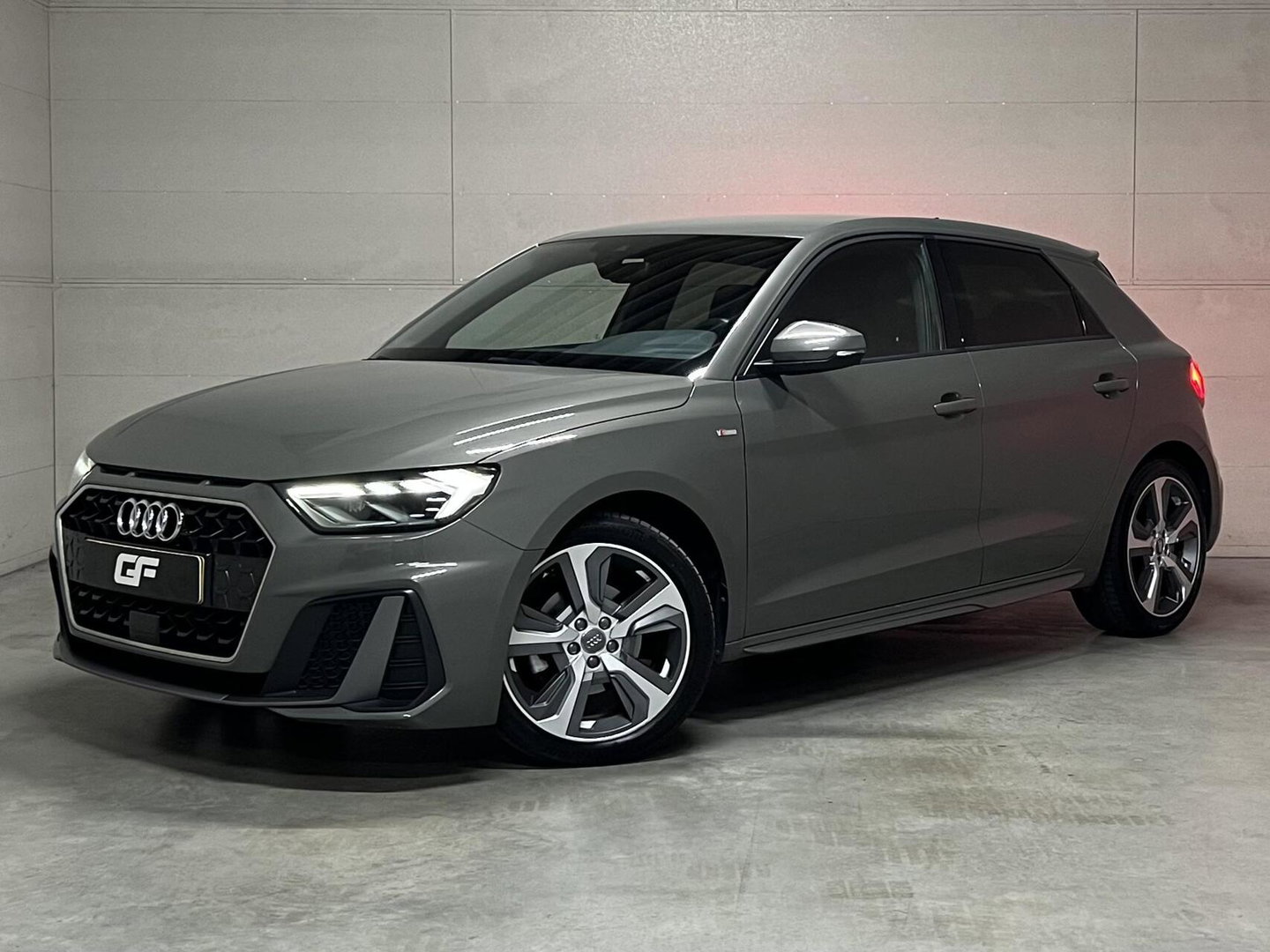 Audi A1 Sportback TFSI 3x S-Line DSG Carplay Cruise NAP