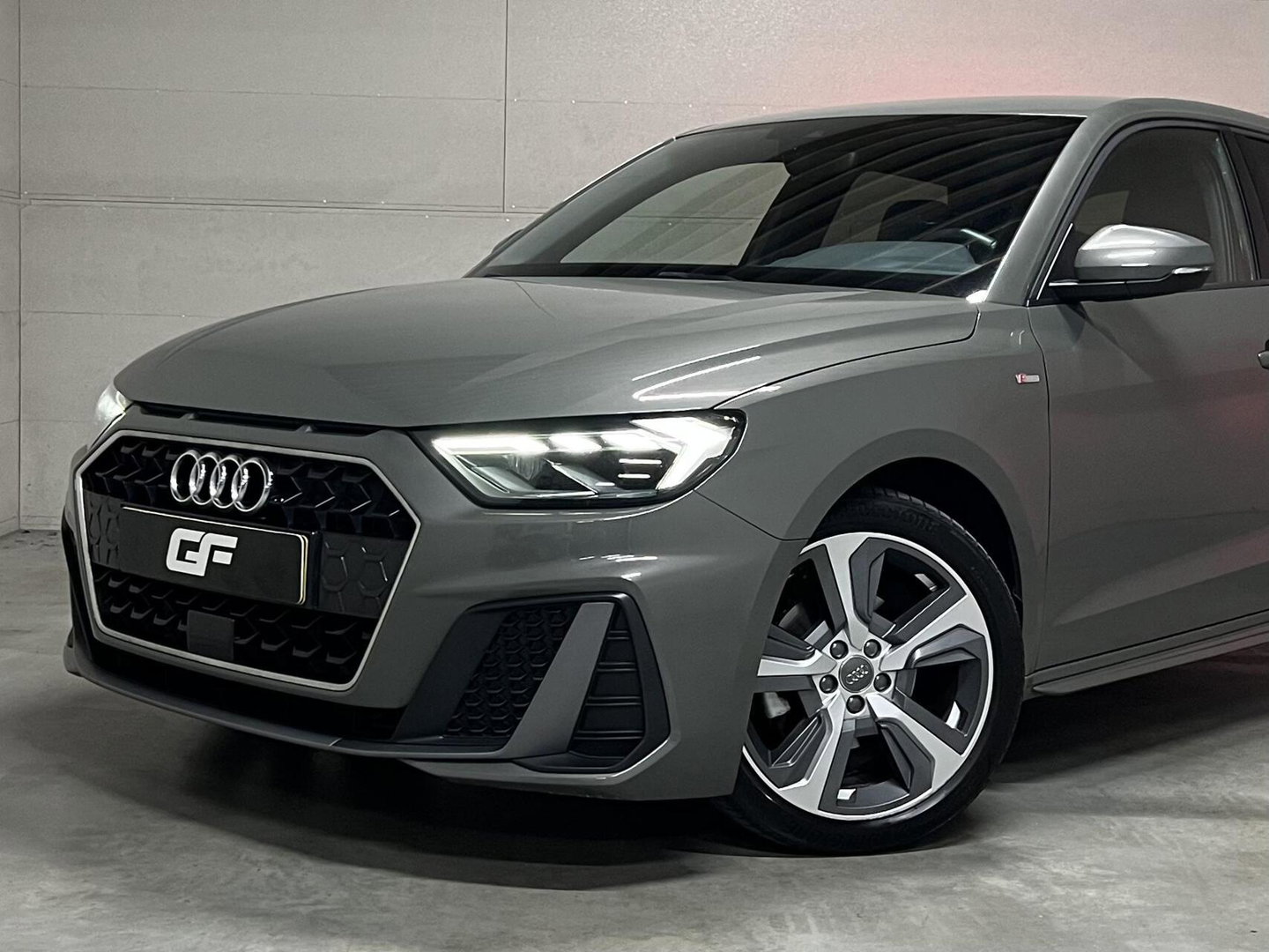 Audi A1 Sportback TFSI 3x S-Line DSG Carplay Cruise NAP