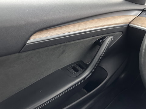 Tesla Model 3 Standard RWD Plus 60 kWh [ ⚠️DRIVE MOTOR MAKES NOISE⚠️ 3-Fase ] {SOH-88%]  (INCL-BTW) Aut. *PANO | AUTOPILOT | LEATHER | KEYLESS | FULL-LED | MEMORY-PACK | TOPVIEW | DAB | CARPLAY | DIGI-COCKPIT | LANE-ASSIST | COMFORTSEATS | 19"ALU*