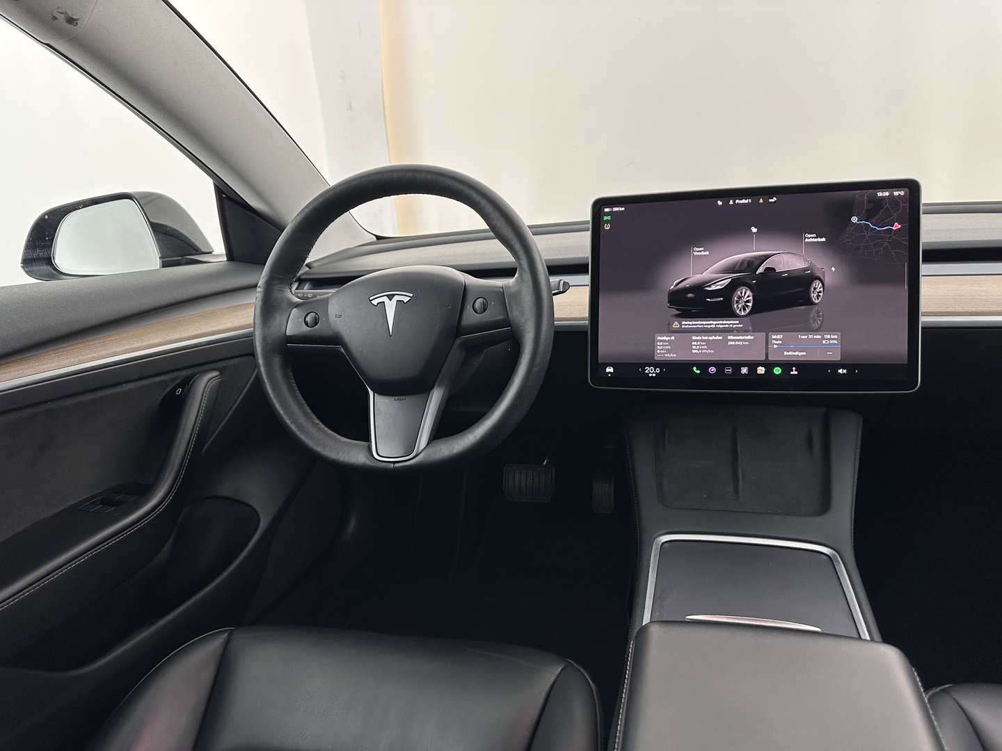 Tesla Model 3 Standard RWD Plus 60 kWh [ ⚠️DRIVE MOTOR MAKES NOISE⚠️ 3-Fase ] {SOH-88%]  (INCL-BTW) Aut. *PANO | AUTOPILOT | LEATHER | KEYLESS | FULL-LED | MEMORY-PACK | TOPVIEW | DAB | CARPLAY | DIGI-COCKPIT | LANE-ASSIST | COMFORTSEATS | 19"ALU*