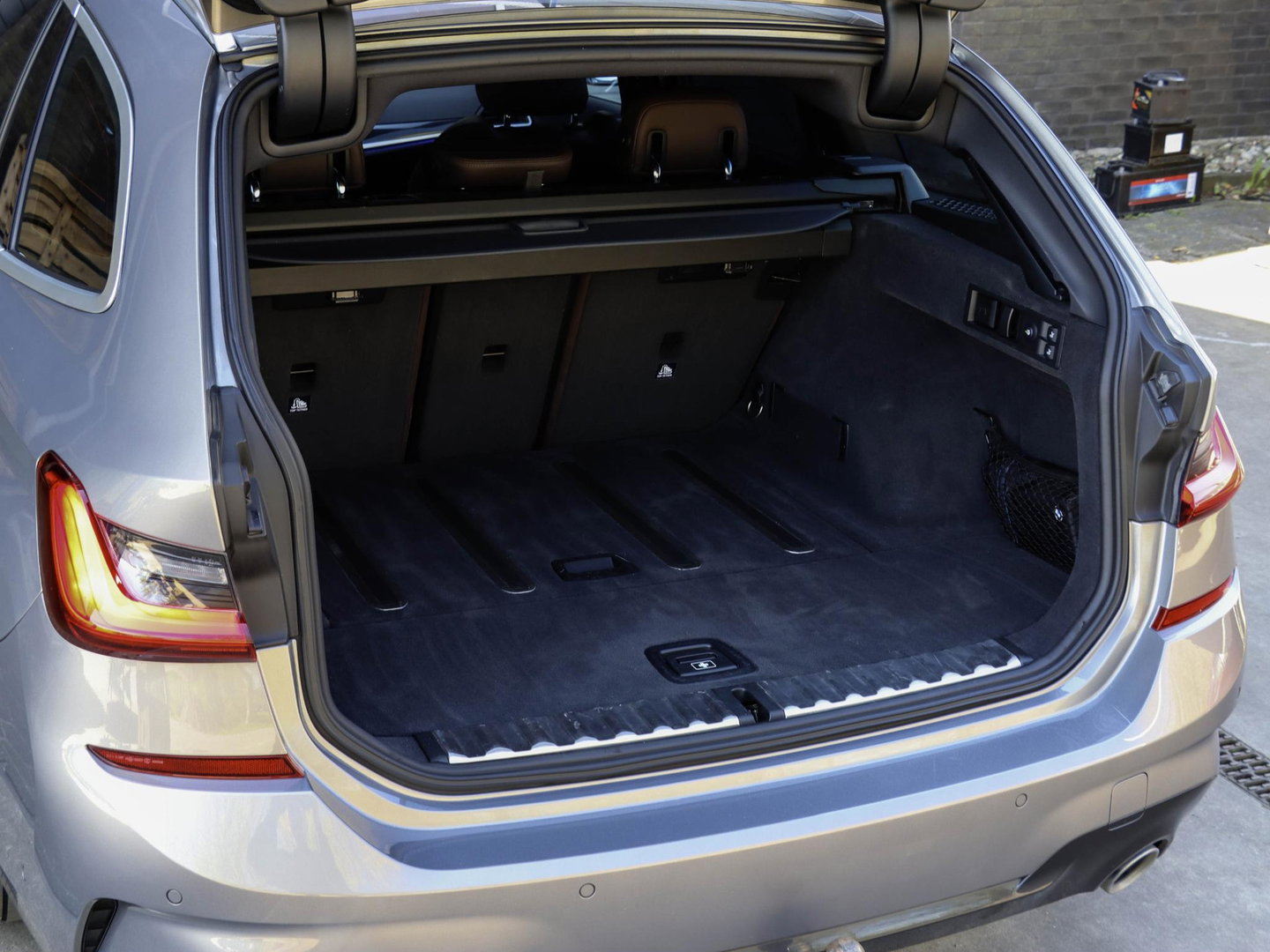 BMW 3 Serie Touring 330i High Executive M Sport Plus Pack Co-Pilot ACC Laser Pano Trekh Leder