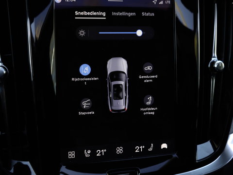 Volvo V60 T6 AWD Plus Dark Pano Forest Lake 360 Harman Kardon HeadUp 18 inch