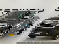 RAM 1500 - 5.7 V8 4x4 Crew Cab Limited Longhorn Full Option