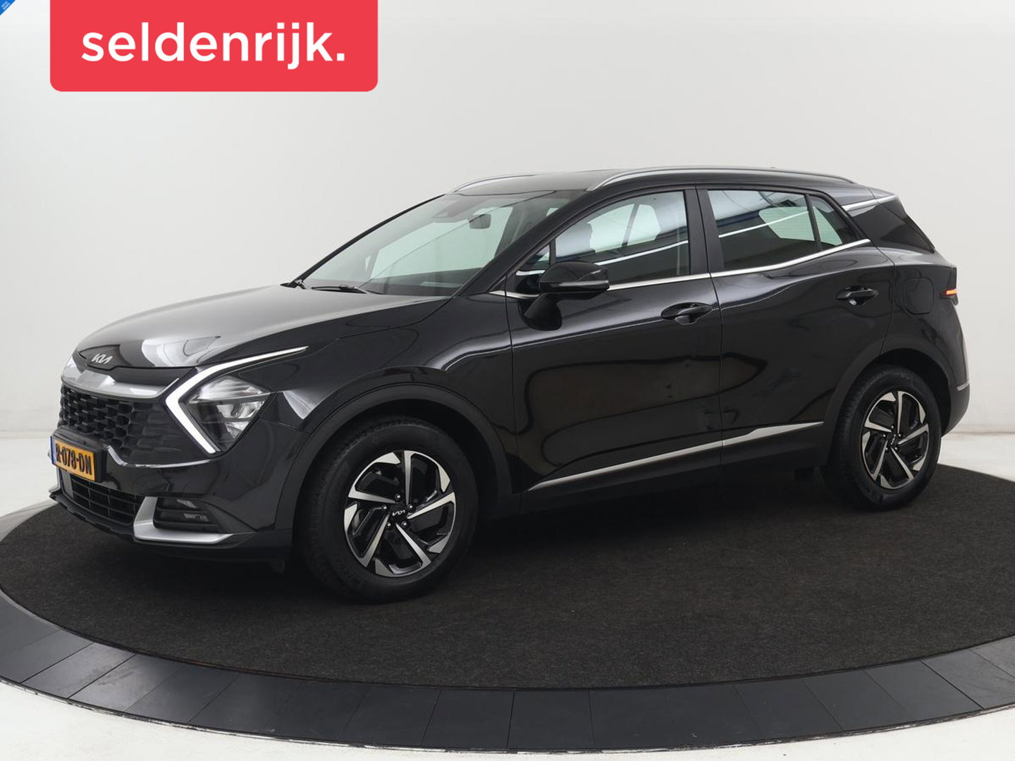 Kia Sportage 1.6 T-GDi Hybrid DynamicLine | Carplay | Adaptive cruise | Navigatie | Full LED | Camera | Climate control | Parkeerhulp