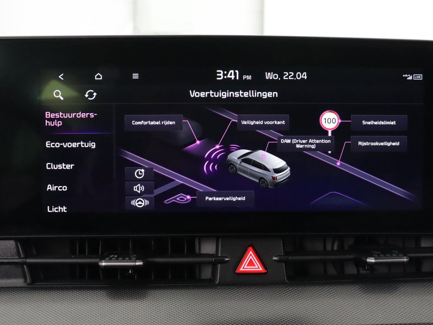 Kia Sportage 1.6 T-GDi Hybrid DynamicLine | Carplay | Adaptive cruise | Navigatie | Full LED | Camera | Climate control | Parkeerhulp