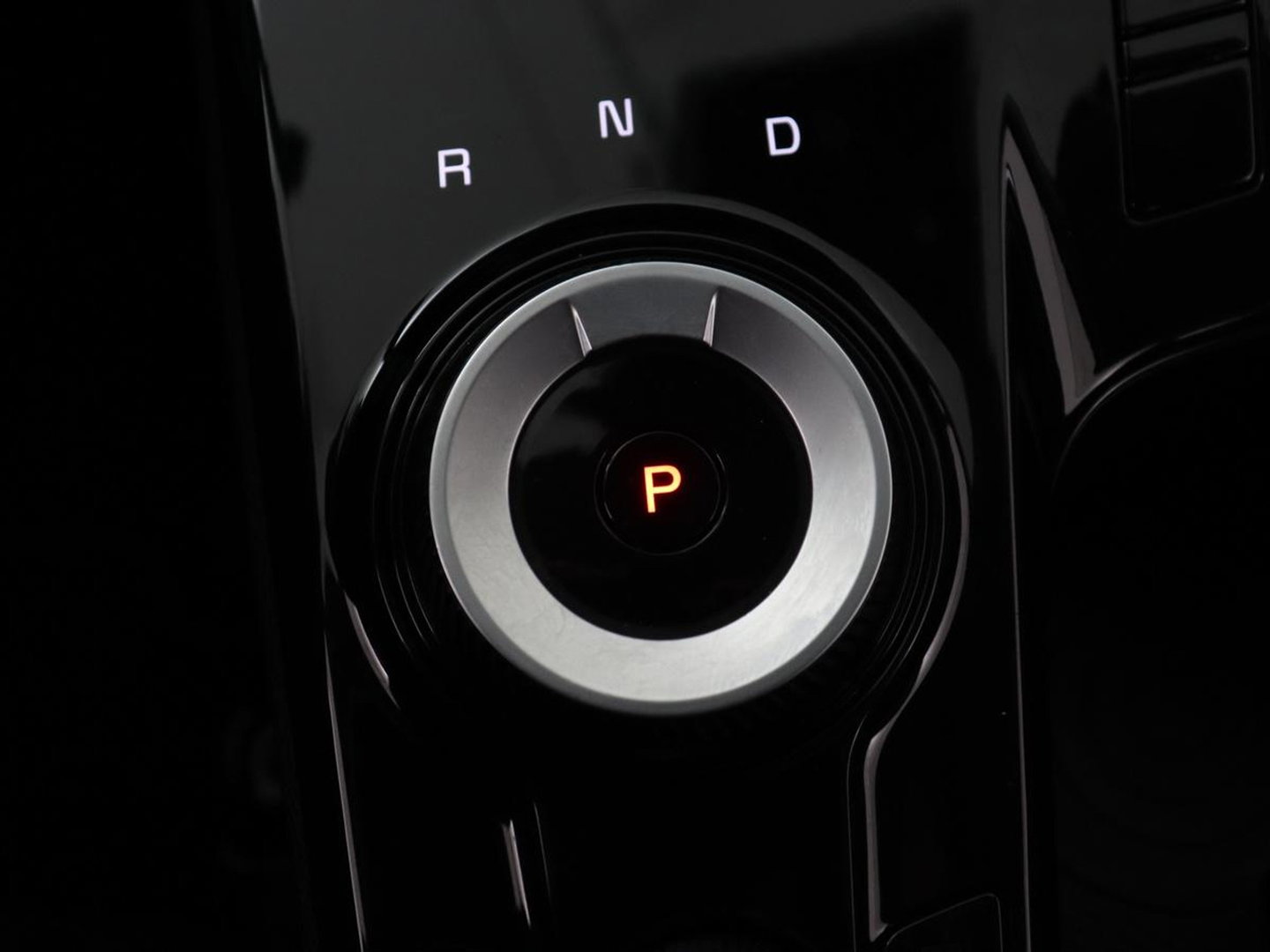 Kia Sportage 1.6 T-GDi Hybrid DynamicLine | Carplay | Adaptive cruise | Navigatie | Full LED | Camera | Climate control | Parkeerhulp