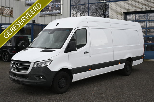 Mercedes-Benz Sprinter - 319 CDI L4H2 MAXI Distronic, LED, Standkachel, Geveerde Stoelen, Etc.