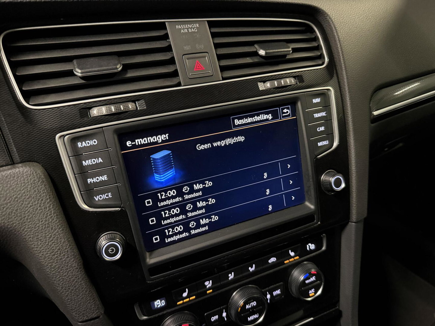 Volkswagen Golf 1.4 TSI GTE GTI Carplay Stoelverwarming PDC