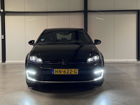 Volkswagen Golf 1.4 TSI GTE GTI Carplay Stoelverwarming PDC