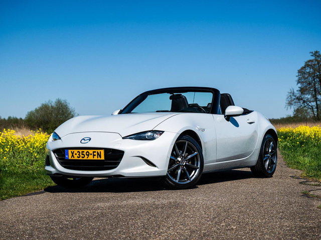 Mazda MX-5 - MX5 1.5 SkyActiv-G 131PK TS+ Navigatie Cruise Airco Led 2016 Pearl White