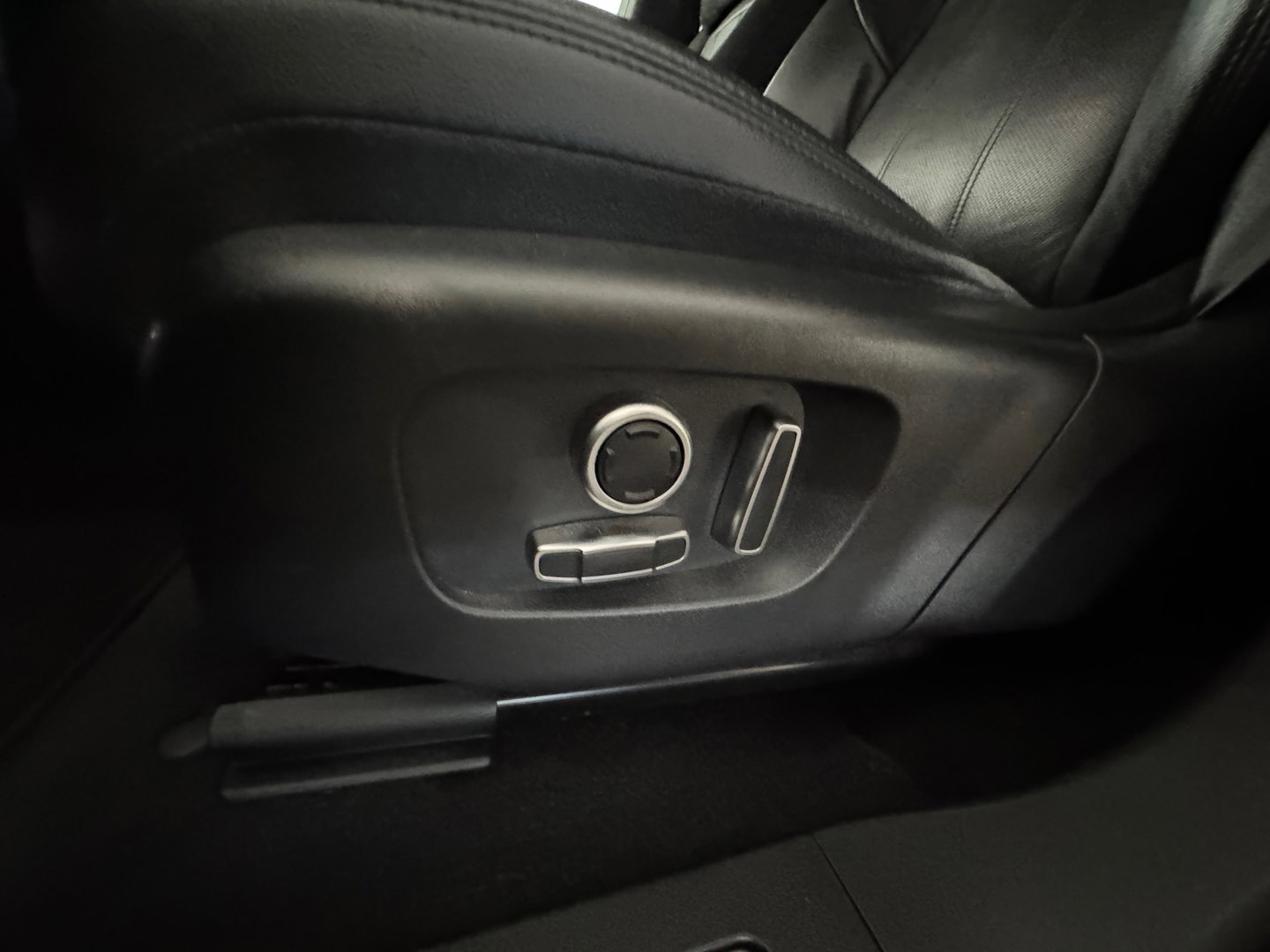 Land Rover Range Rover Evoque 2.0 P200 AWD HSE Memory|Trekhaak