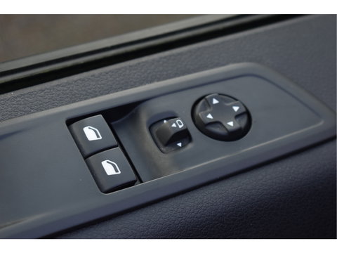 Peugeot Expert DC 5-Persoons 2.0 BlueHDI 180 Long Sport | Leder | Camera | Carplay | Trekhaak | Xenon / LED | Cruise Contr | NAP