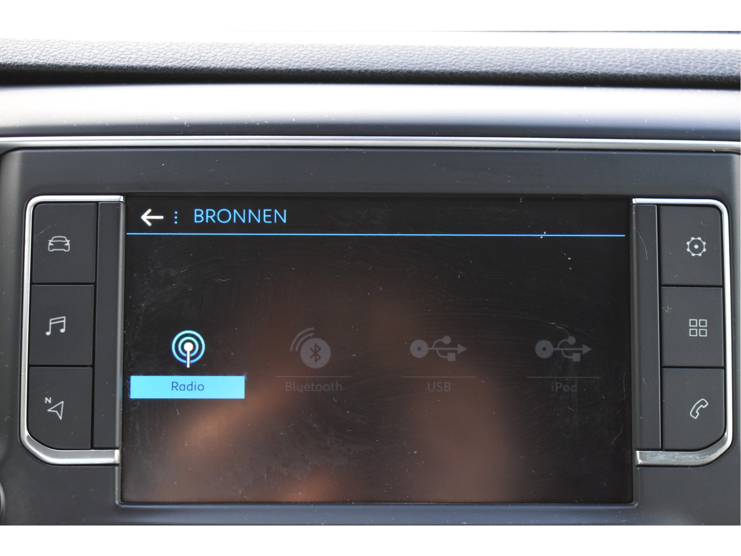 Peugeot Expert DC 5-Persoons 2.0 BlueHDI 180 Long Sport | Leder | Camera | Carplay | Trekhaak | Xenon / LED | Cruise Contr | NAP