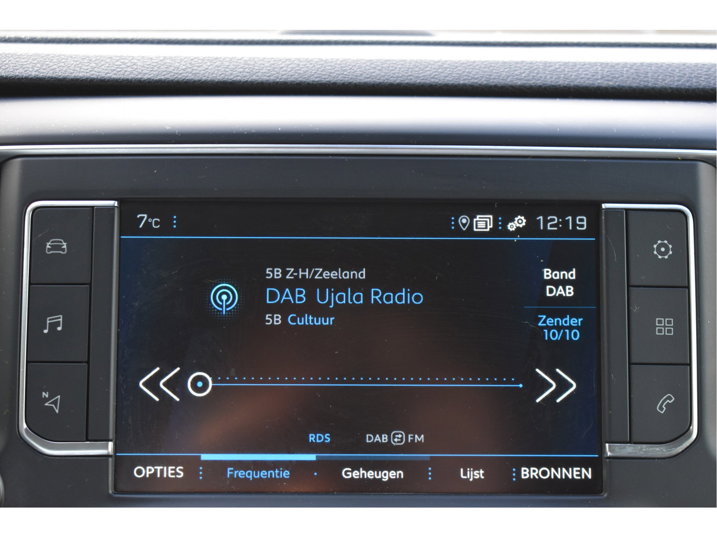 Peugeot Expert DC 5-Persoons 2.0 BlueHDI 180 Long Sport | Leder | Camera | Carplay | Trekhaak | Xenon / LED | Cruise Contr | NAP