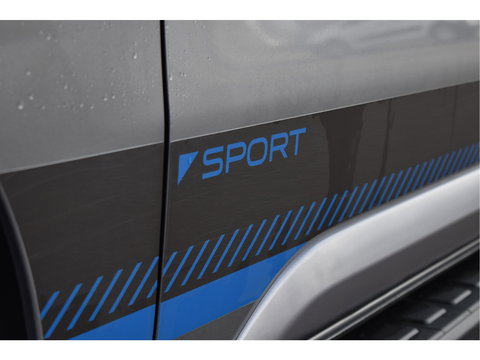 Peugeot Expert DC 5-Persoons 2.0 BlueHDI 180 Long Sport | Leder | Camera | Carplay | Trekhaak | Xenon / LED | Cruise Contr | NAP