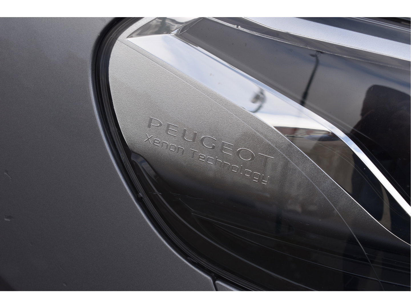 Peugeot Expert DC 5-Persoons 2.0 BlueHDI 180 Long Sport | Leder | Camera | Carplay | Trekhaak | Xenon / LED | Cruise Contr | NAP