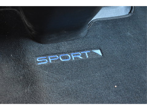 Peugeot Expert DC 5-Persoons 2.0 BlueHDI 180 Long Sport | Leder | Camera | Carplay | Trekhaak | Xenon / LED | Cruise Contr | NAP