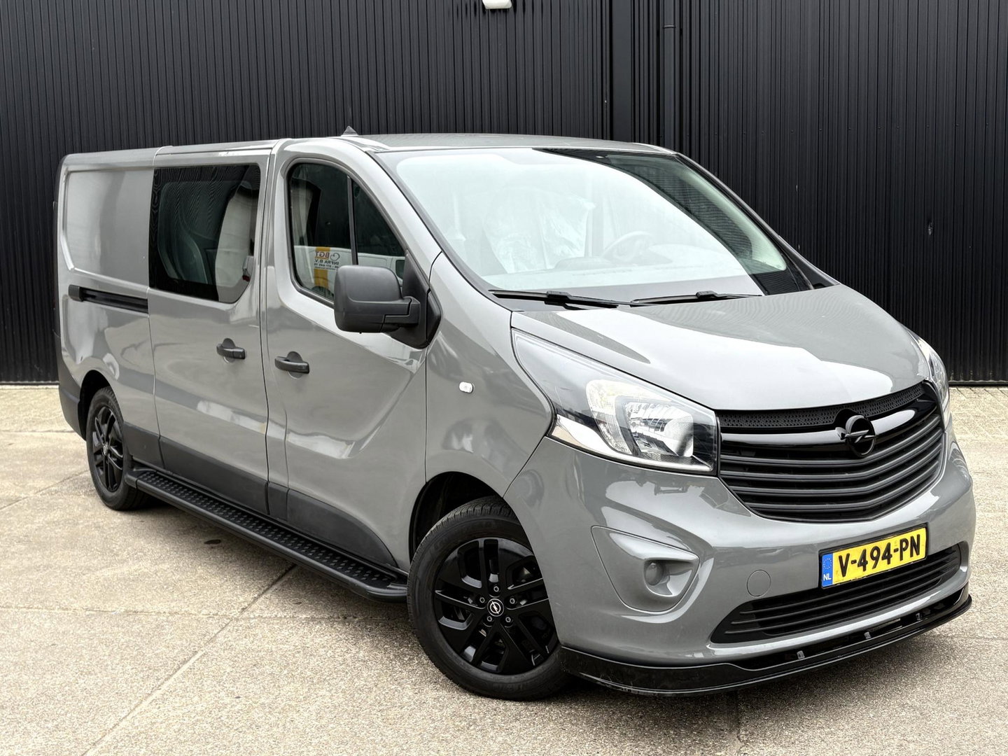 Opel Vivaro 1.6 CDTI 120pk L2H1 DC Edition | Marge | Navigatie | Trekhaak | STEPS | LMV | SPOILER