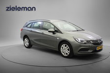 Opel Astra - Sports Tourer 1.0 Online Edition - Navi, Cruise, PDC