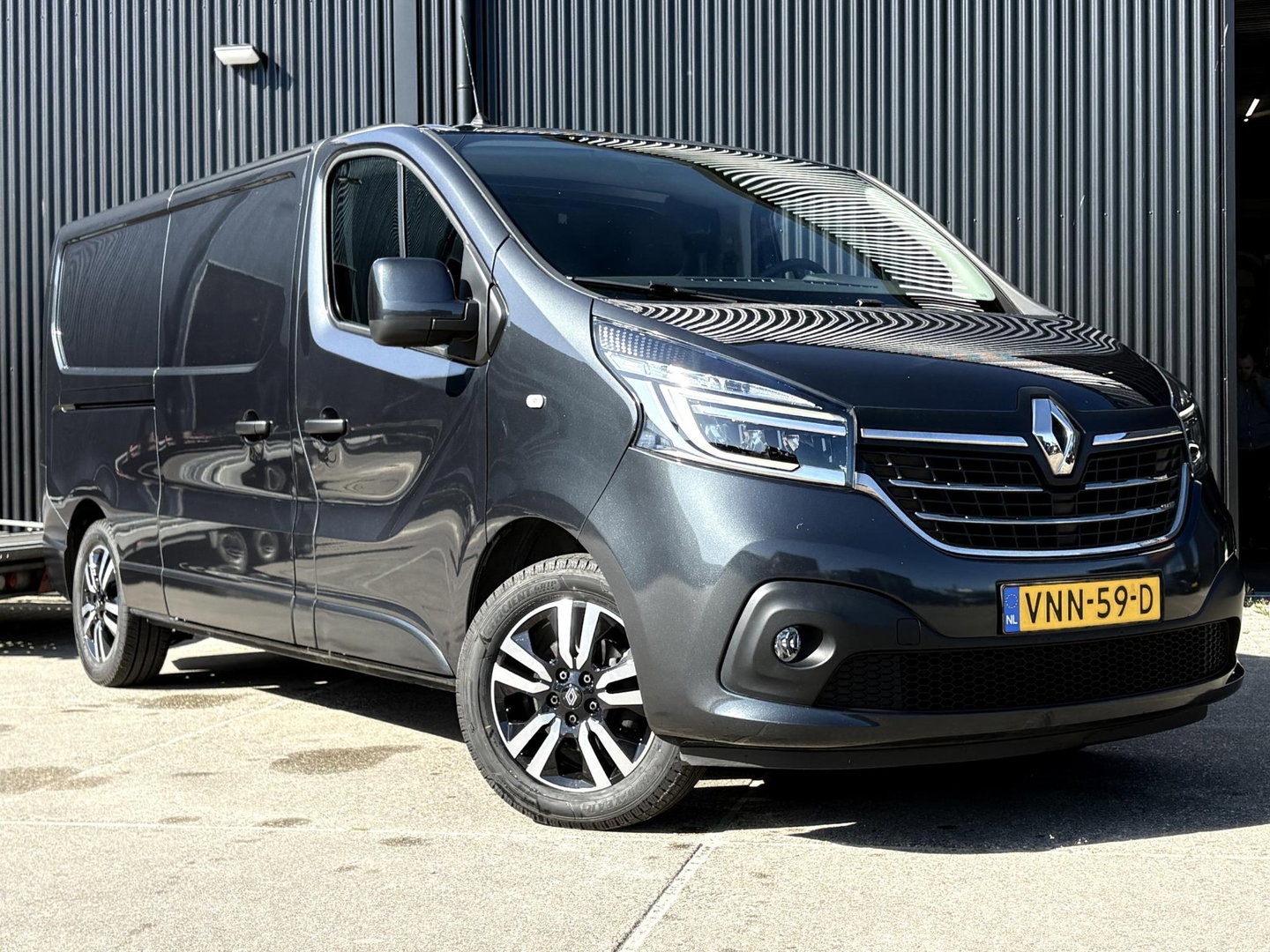 Renault Trafic 2.0 dCi 120 L2H1 MARGE | LMV | ZEER NETTE BUS | CAMERA | LED |
