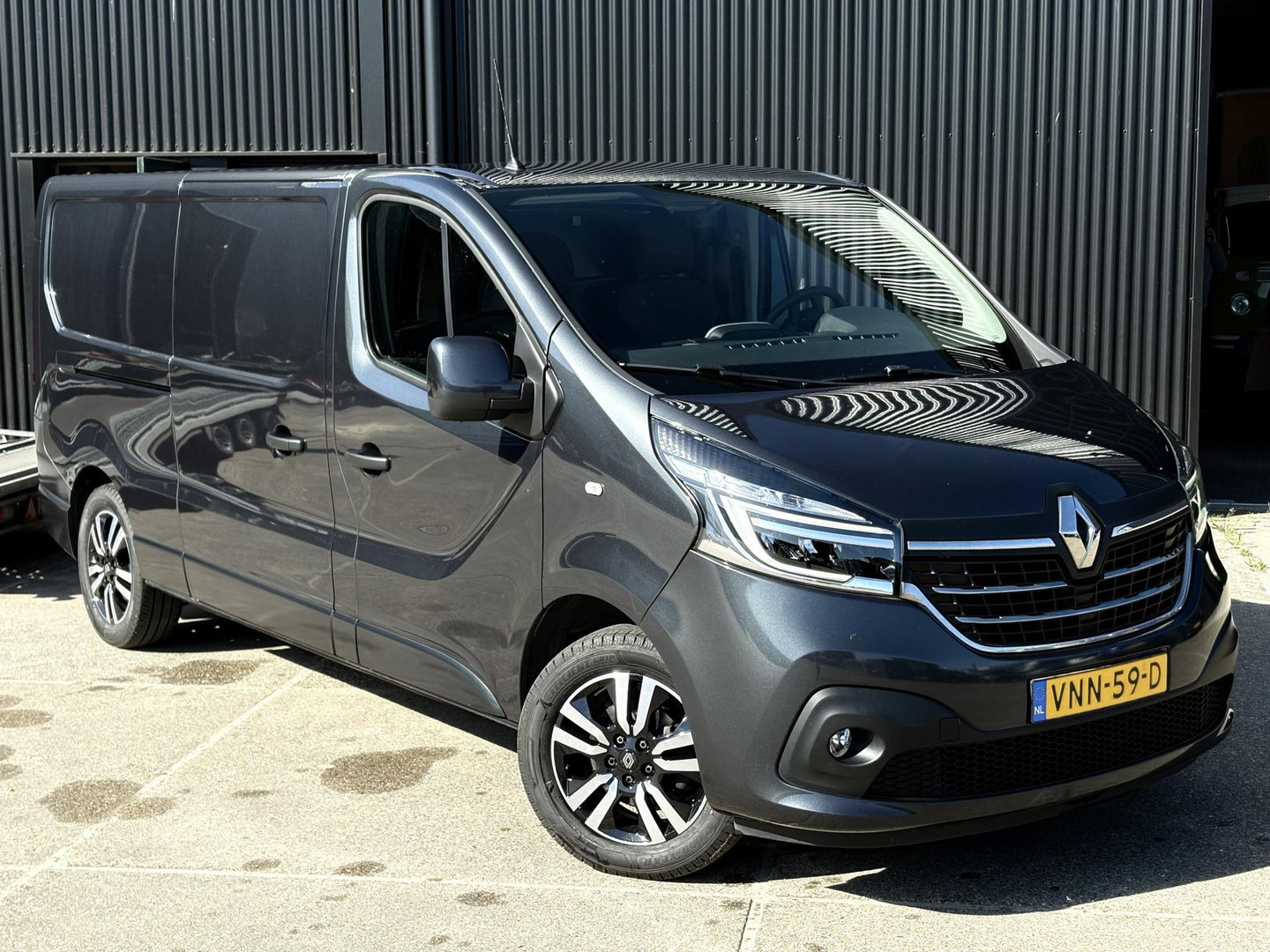 Renault Trafic 2.0 dCi 120 L2H1 MARGE | LMV | ZEER NETTE BUS | CAMERA | LED |