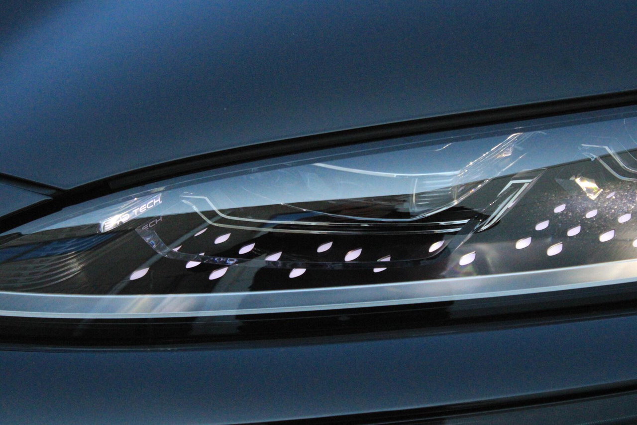 BYD SEAL U