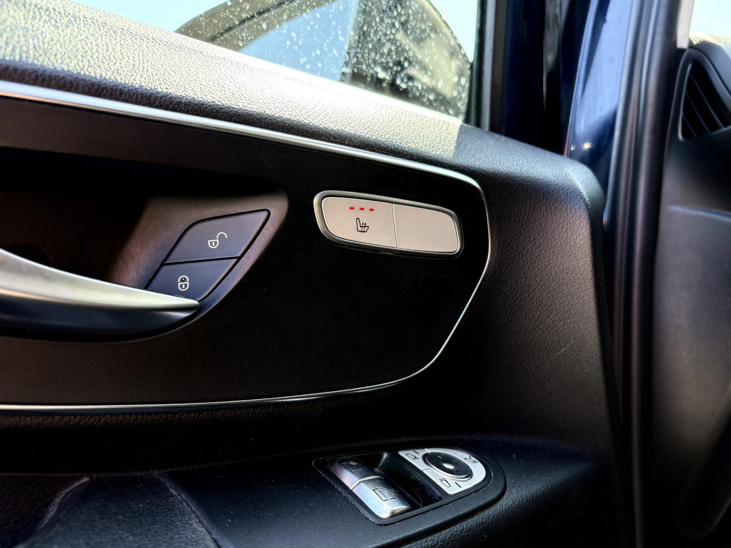 Mercedes-Benz Vito 114 CDI Extra Lang DC Comfort WORDT VERWACHT | LUXE UITVOERING | LED | LMV