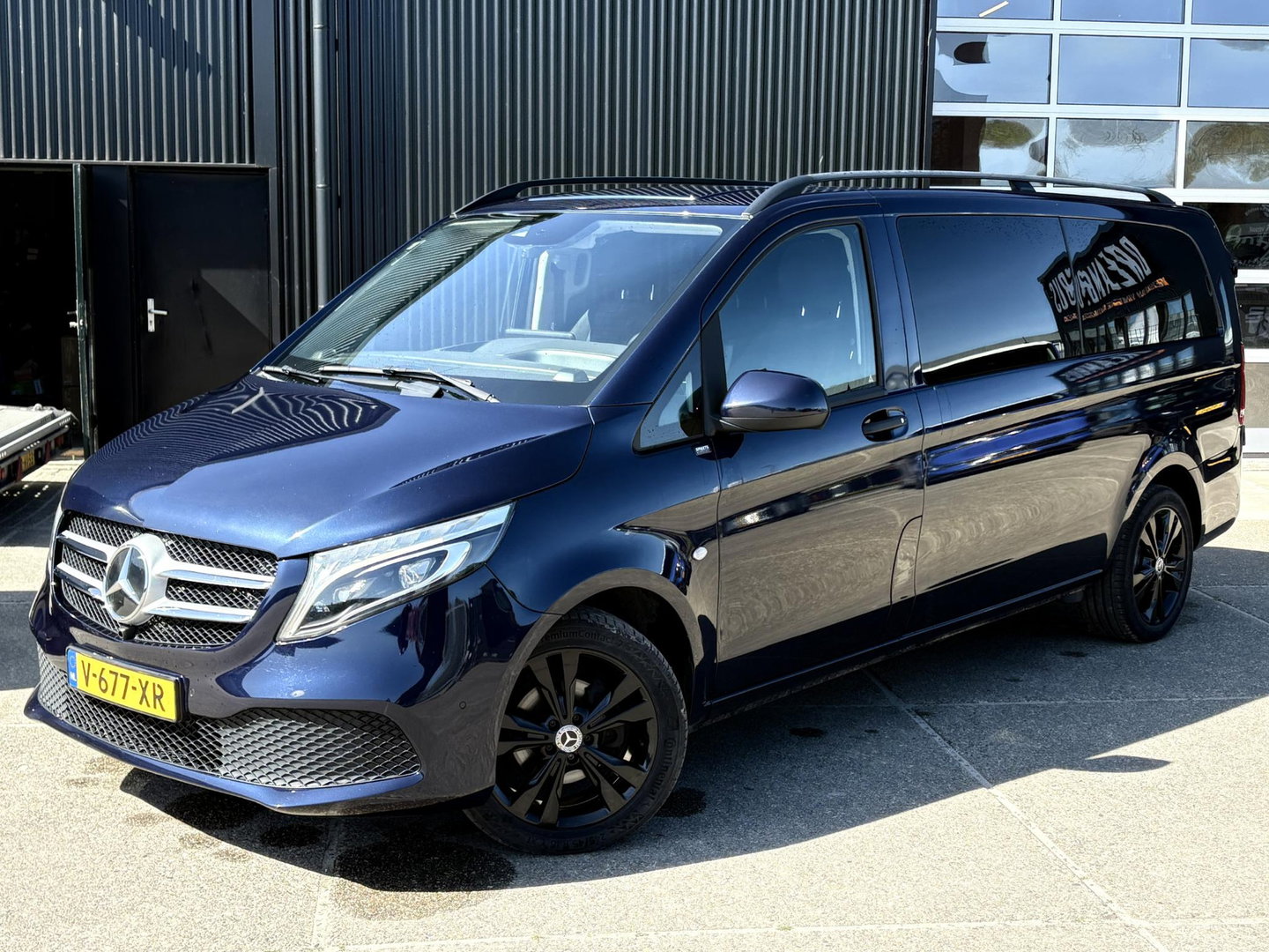 Mercedes-Benz Vito 114 CDI Extra Lang DC Comfort WORDT VERWACHT | LUXE UITVOERING | LED | LMV