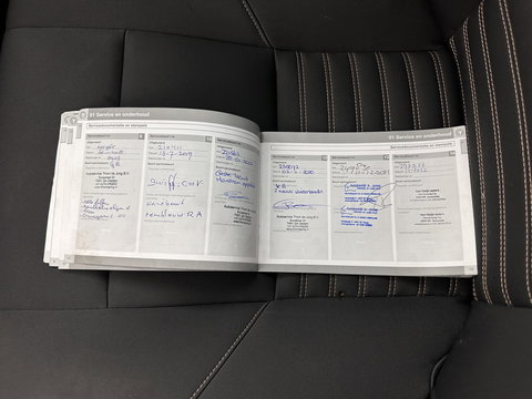 Volvo S40 1.6 D2 Sport *COMFORT-SEATS | ECC | TOWBAR | PDC | CRUISE | 17''ALU*