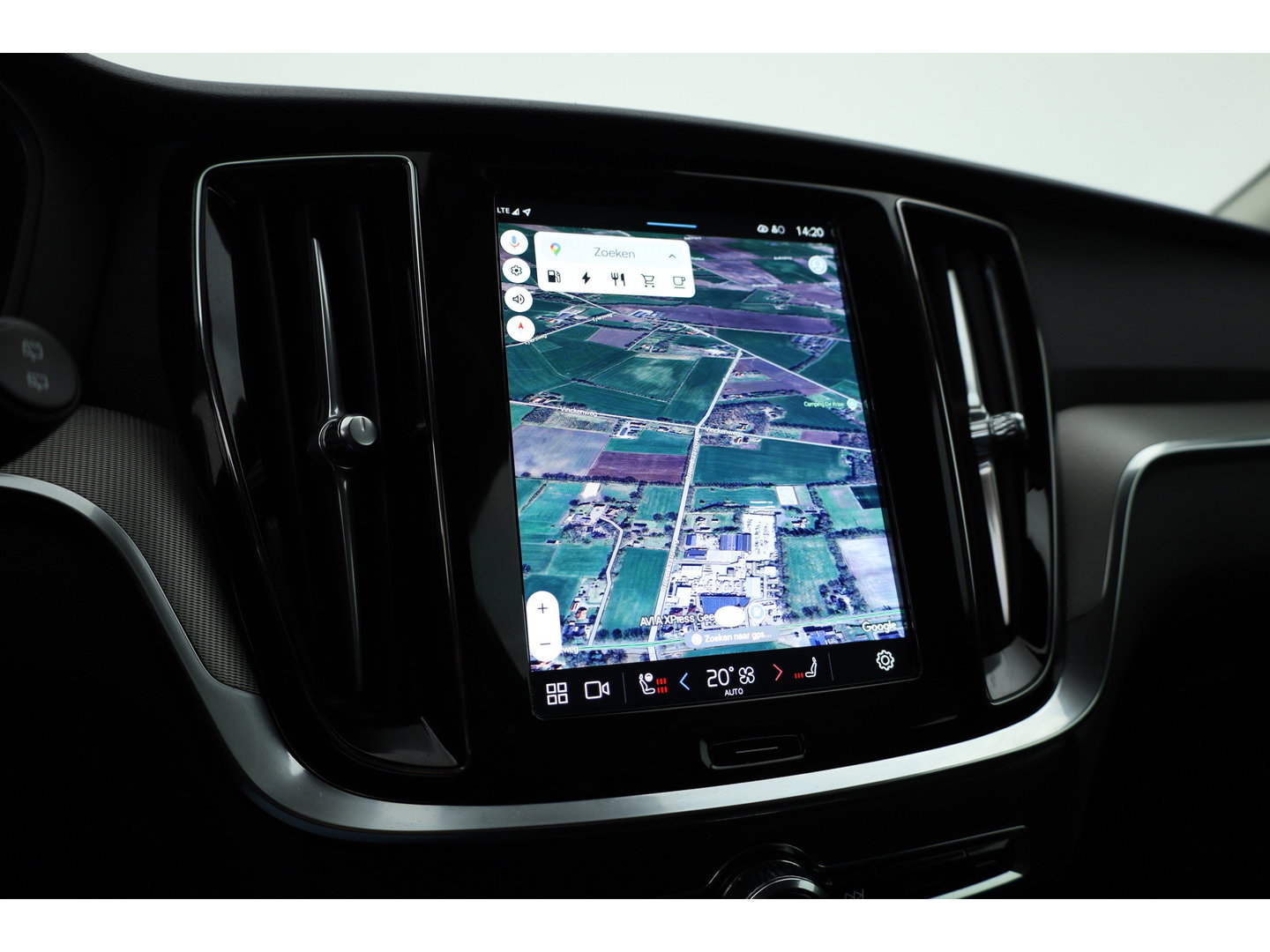 Volvo V60 2.0 T6 Plug-in hybrid AWD Plus Dark | 360 Cam | ACC | Blis | H&K Audio | Stoel 4 & Stuur verwarming | memory |