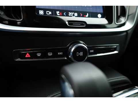Volvo V60 2.0 T6 Plug-in hybrid AWD Plus Dark | 360 Cam | ACC | Blis | H&K Audio | Stoel 4 & Stuur verwarming | memory |